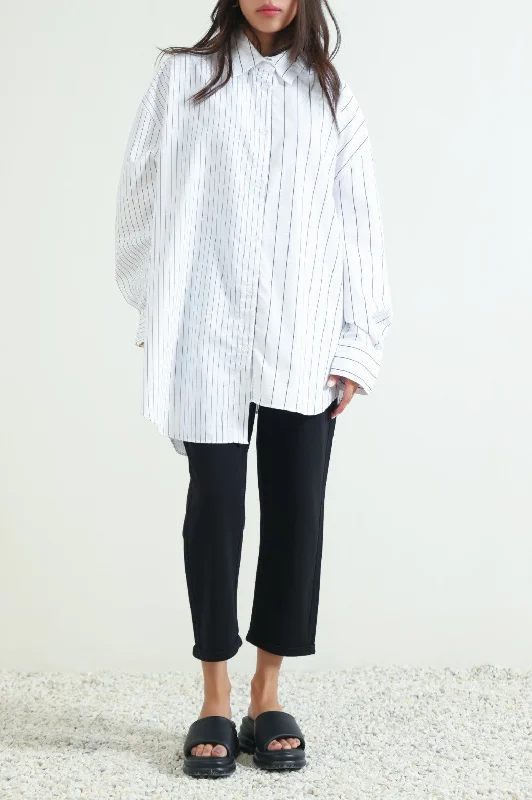 ABSTRACT STRIPED SHIRT-- Front Pockets Side Pockets Patch Pockets