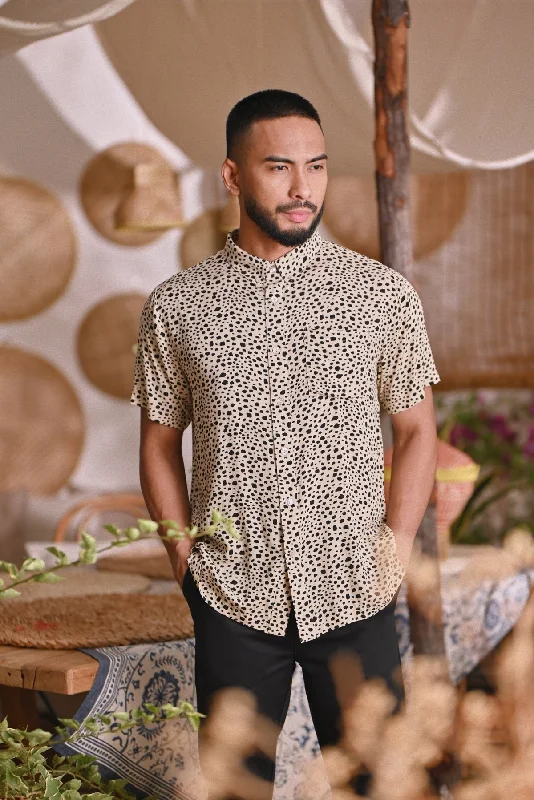 The Hening Men Batik Shirt - Champagne Safari-- Oversized T-Shirt Spandex breathable