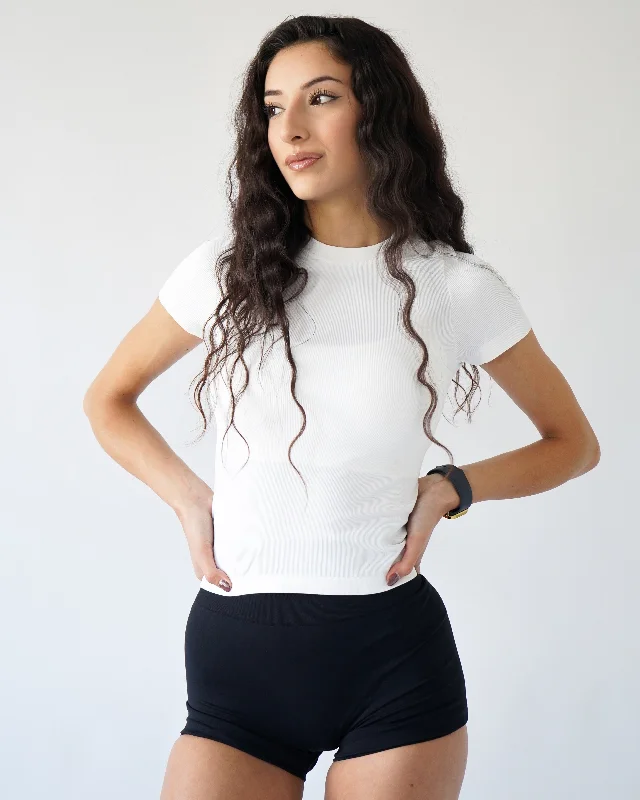 Ribbed Seamless T-Shirt- White-- Layered Multi-layer Single Layer