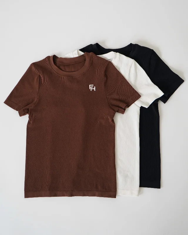 Ribbed Seamless T-Shirt- 3 Pack-- Fashionable Trendy Casual