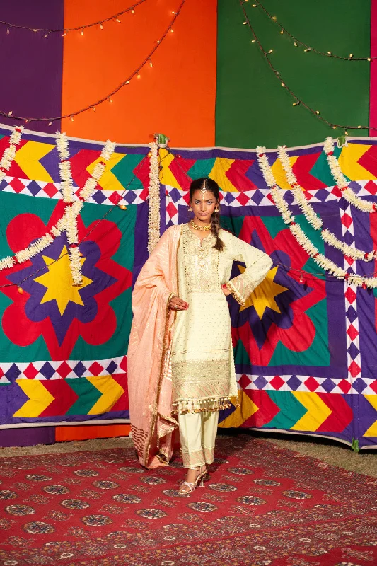 Three Piece Embroidered Jacquard Lurex Shirt with Zari Jacquard Dupatta-- Zippered Buttoned Snapped