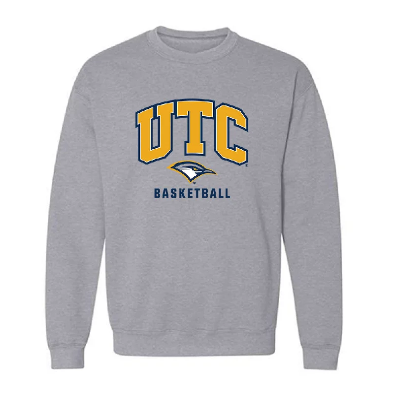 UTC - NCAA Women's Basketball : Kailyn Farrell - Classic Shersey Crewneck Sweatshirt Hoodie with V-Neck Classic Versatile