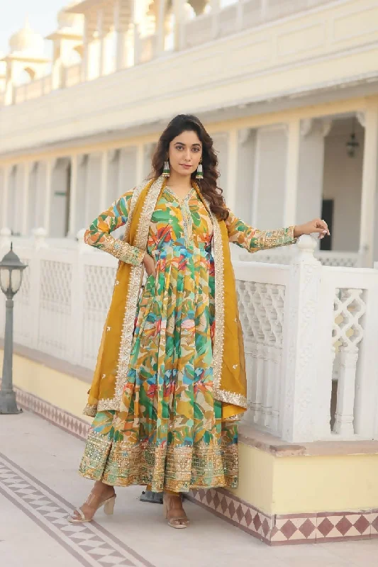 Jyoti Fashion Women's Green Russian Silk Sequins Zari Embroideredy Anarkali Dress with Dupatta Tunics Vintage classic Jyoti Fashion Women's Green Russian Silk Sequins Zari Embroideredy Anarkali Dress with Dupatta Tunics Vintage classic