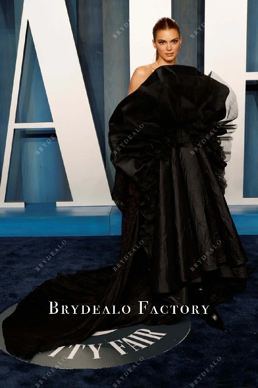 Kendall Jenner Black Long Train 2022 Vanity Fair Oscar Party Dress sweetheart Neckline Romantic Kendall Jenner Black Long Train 2022 Vanity Fair Oscar Party Dress sweetheart Neckline Romantic