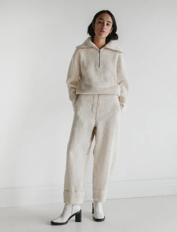 Pannia Twill Pants Ecru Stylish Slim Trousers