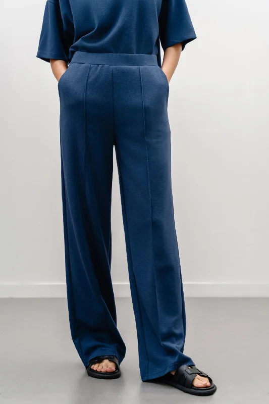 STRAIGHT PANTS Modern Skinny Pants