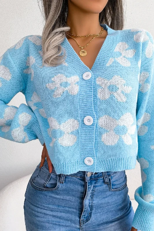 WOMEN FLOWER PRINTING COZY BUTTON UP CARDIGAN Welt Pockets Slit Pockets Flap Pockets WOMEN FLOWER PRINTING COZY BUTTON UP CARDIGAN Welt Pockets Slit Pockets Flap Pockets